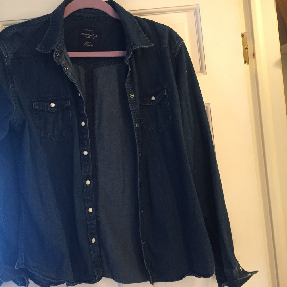 AEO navy denim shirt